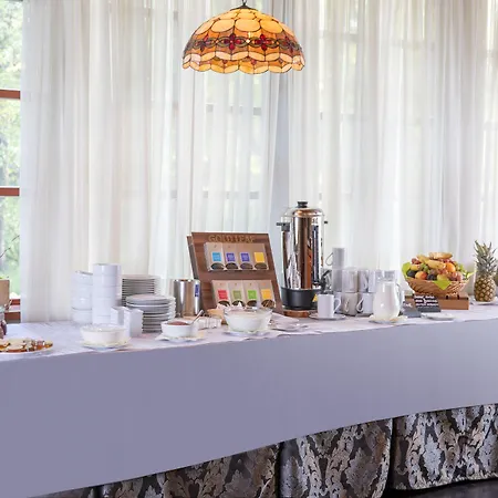 Otel Wellness Golf Morris 4*