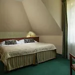 Hotel Wellness Golf Morris 4*