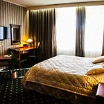 Wellness Golf Morris Hotel 4*