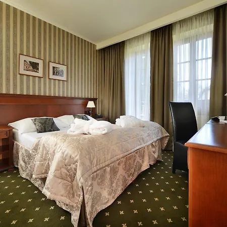 Hotel Morris Relax & Wellness 4* Марианске-Лазне
